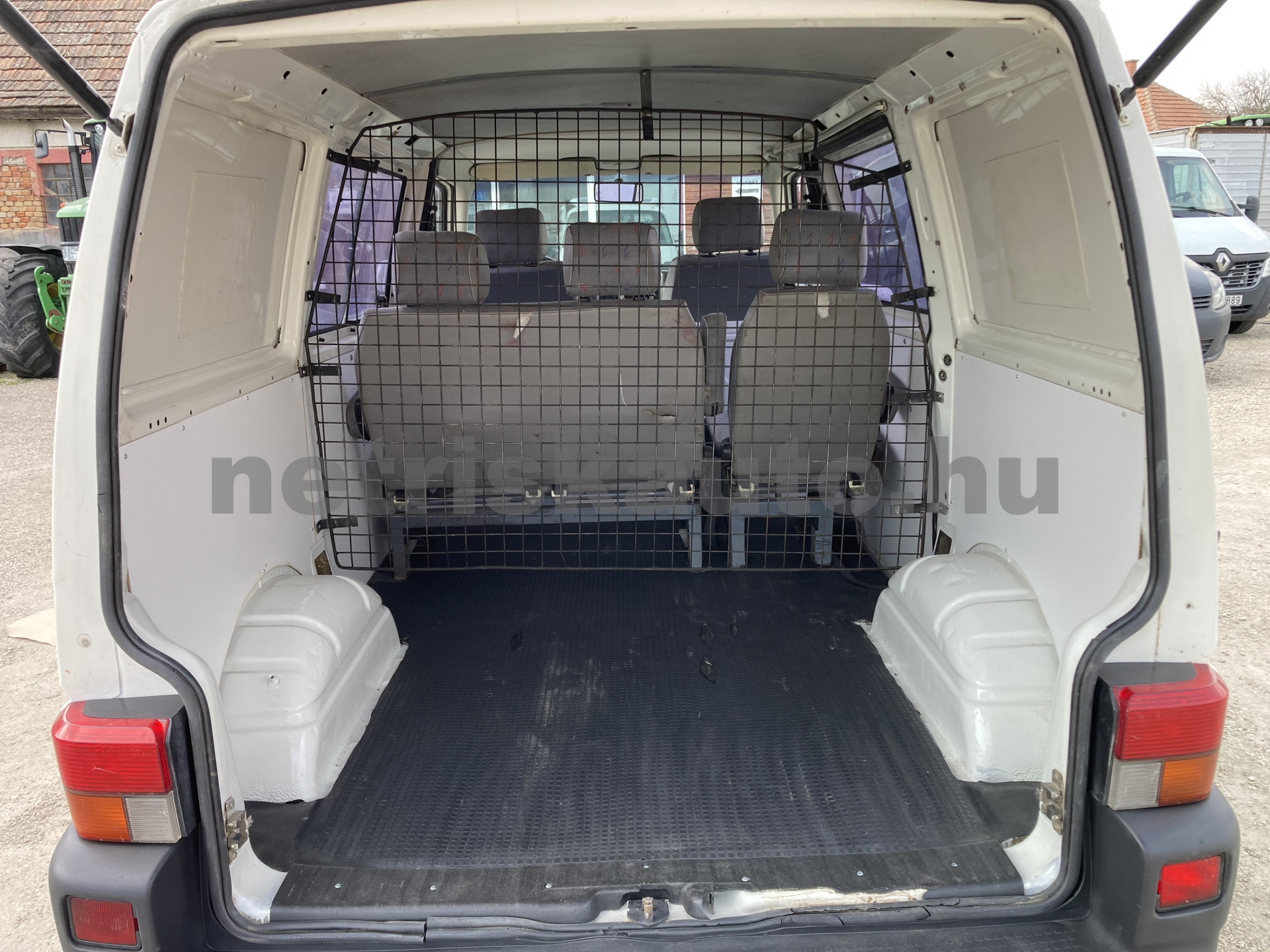 VW Transporter 2.5 Mixto tehergépkocsi 3,5t össztömegig - 2461cm3 Diesel 121415 9/9