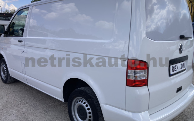 VW Transporter 2.0 CR TDI Basic tehergépkocsi 3,5t össztömegig - 1968cm3 Diesel 121450 4/9