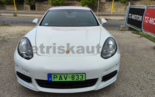 PORSCHE Panamera Panamera S E-Hybrid tiptronic személygépkocsi - 2995cm3 Hybrid 121294 3/11