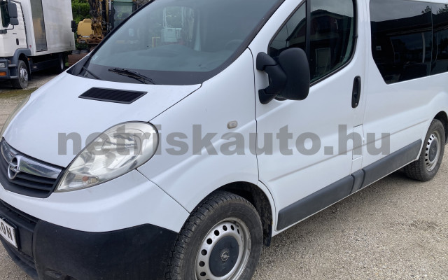 OPEL Vivaro 2.0 CDTI L1H1 2.7t 9 FŐS KISBUSZ,MAGYAR,KLÍMÁS,GYORSAN ELVIHETŐ személygépkocsi - 1995cm3 Diesel 120943 2/10