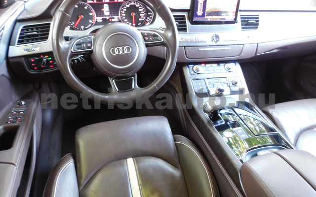 AUDI A8 4.2 V8 TDI DPF quattro tiptronic személygépkocsi - 4134cm3 Diesel 120400 7/12