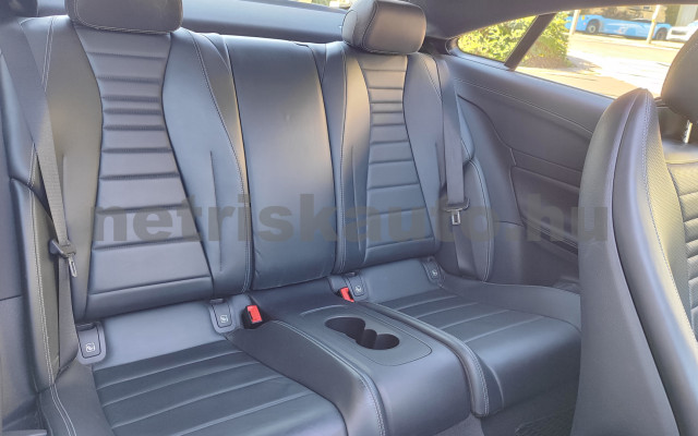 MERCEDES-BENZ E-osztály E 350 d 4Matic 9G-TRONIC személygépkocsi - 2987cm3 Diesel 121438 9/12