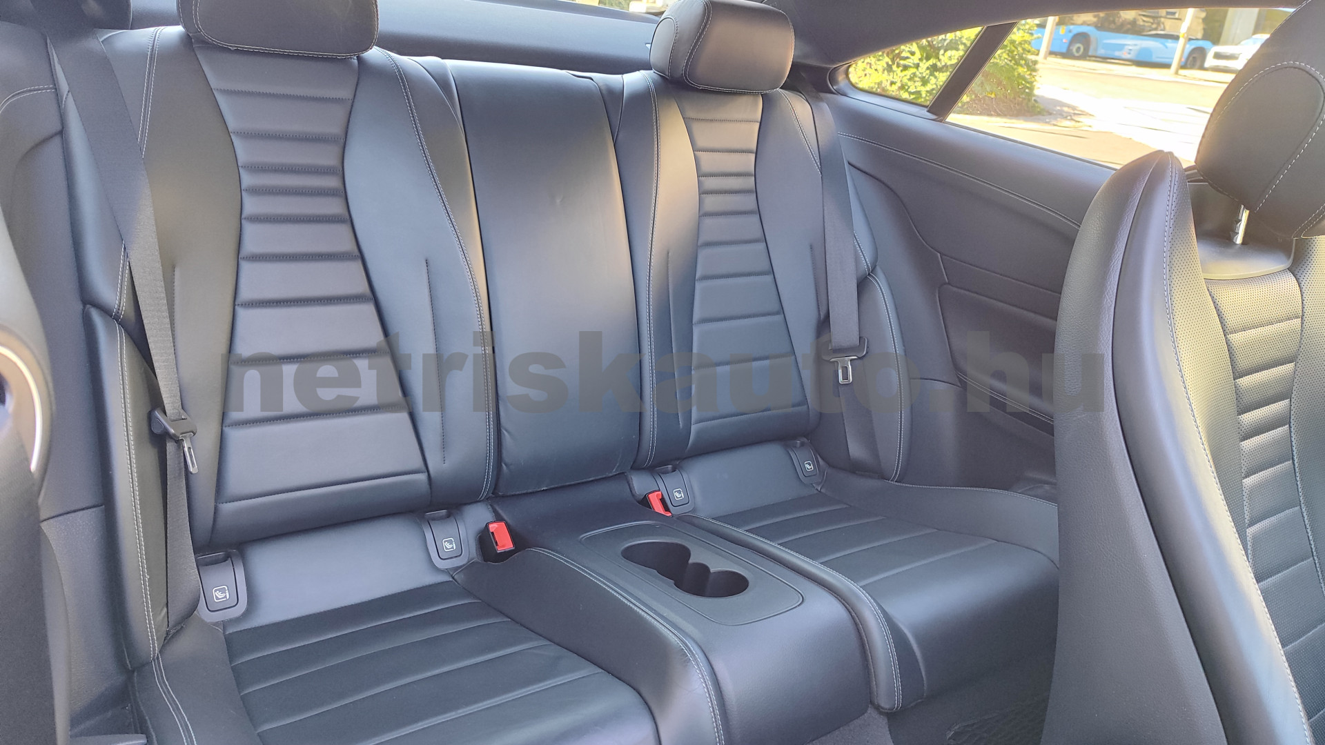 MERCEDES-BENZ E-osztály E 350 d 4Matic 9G-TRONIC személygépkocsi - 2987cm3 Diesel 121438 9/12