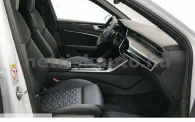 AUDI RS6 személygépkocsi - 3996cm3 Benzin 116927 3/6