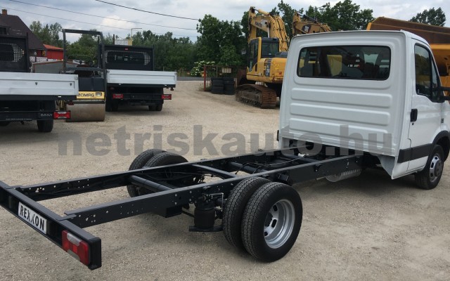 IVECO 35 35 C 17 3750 tehergépkocsi 3,5t össztömegig - 2998cm3 Diesel 119495 3/6