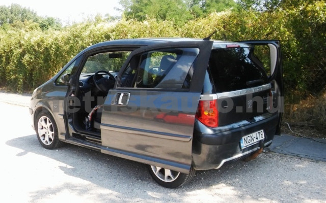 PEUGEOT 1007 1.4 Urban személygépkocsi - 1360cm3 Benzin 120927 11/11