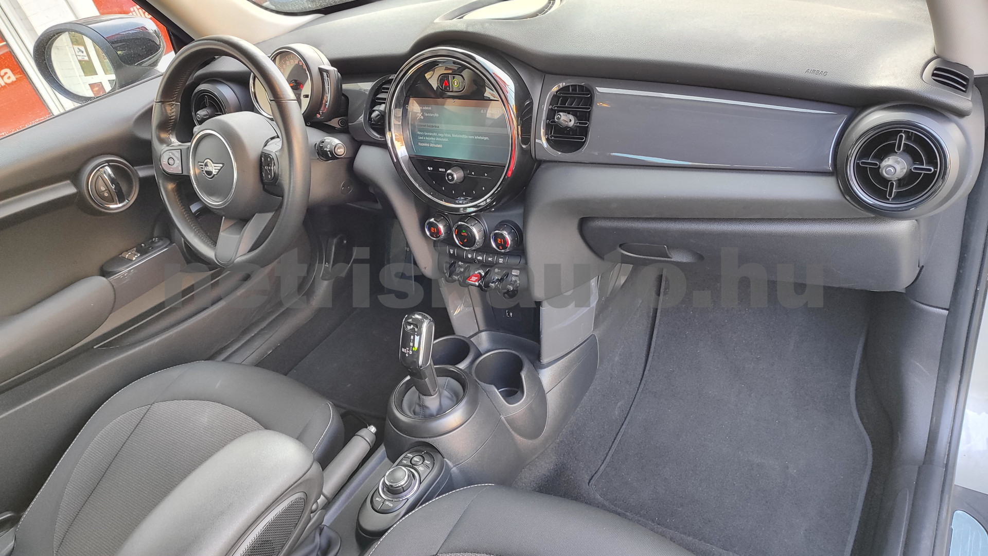 MINI Mini 1.5 Cooper DKG személygépkocsi - 1499cm3 Benzin 121432 7/12