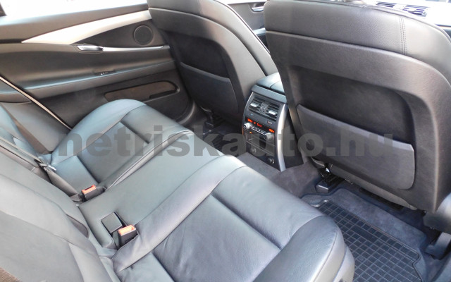 BMW 5-ös sorozat 530d xDrive Aut. személygépkocsi - 2993cm3 Diesel 120242 11/12