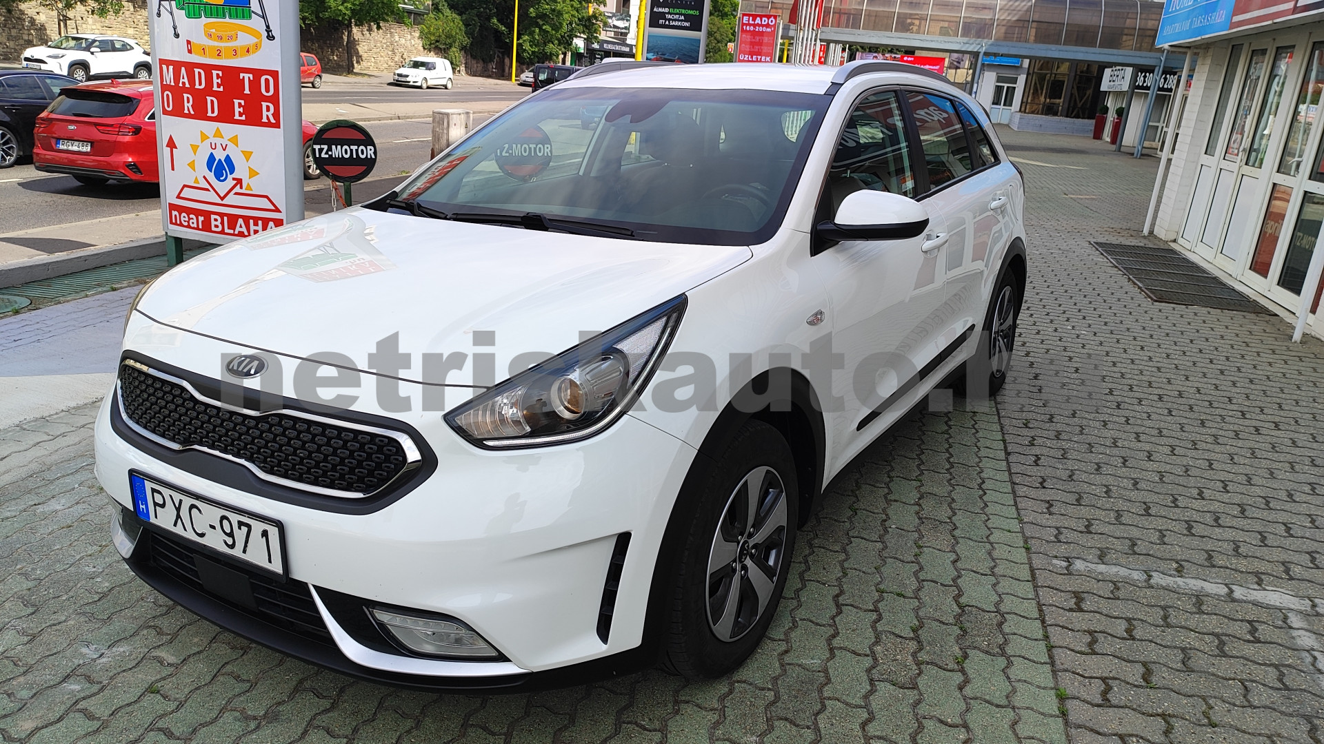 KIA Niro 1.6 GDI LX DCT személygépkocsi - 1580cm3 Hybrid 121487 11/12
