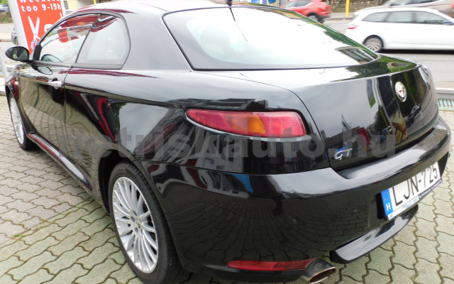 ALFA ROMEO GT 1.8 T Spark Impression személygépkocsi - 1747cm3 Benzin 121143 2/12