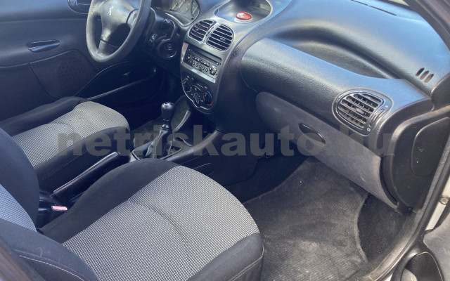 PEUGEOT 206 1.1 Look személygépkocsi - 1124cm3 Benzin 121618 7/10