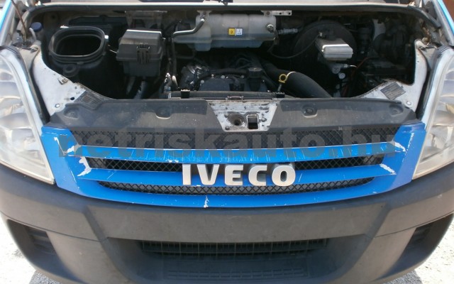 IVECO 35 35 C 15 3750 tehergépkocsi 3,5t össztömegig - 2998cm3 Diesel 93237 7/9