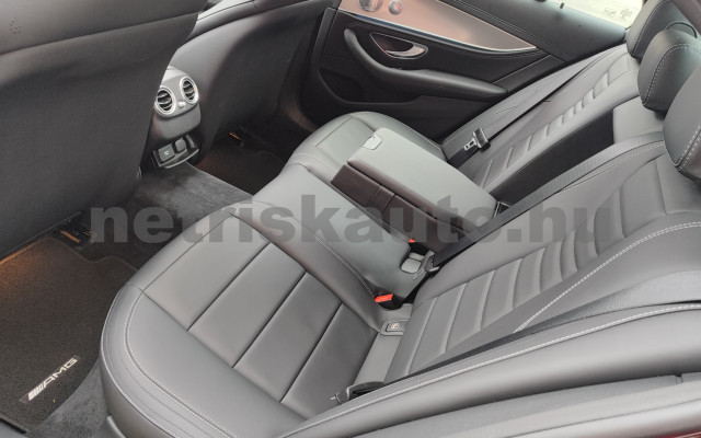 MERCEDES-BENZ E-osztály E 300 de 9G-TRONIC EQ Power személygépkocsi - 1950cm3 Hybrid 121326 10/12