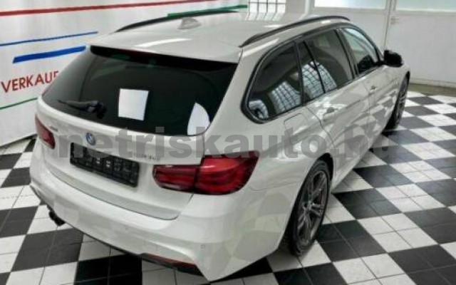 BMW 330 személygépkocsi - 2993cm3 Diesel 117300 4/7