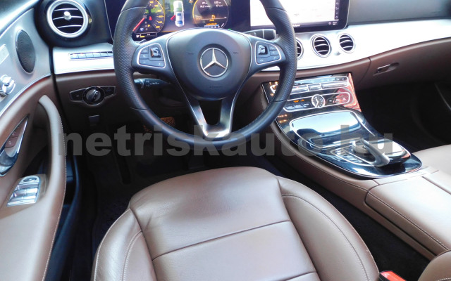 MERCEDES-BENZ E-osztály E 350 d 4Matic 9G-TRONIC személygépkocsi - 2987cm3 Diesel 121169 6/12