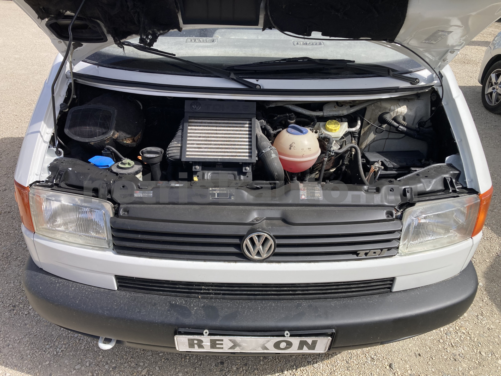 VW Transporter 2.5 7DE 1K2 F tehergépkocsi 3,5t össztömegig - 2461cm3 Diesel 121556 6/8