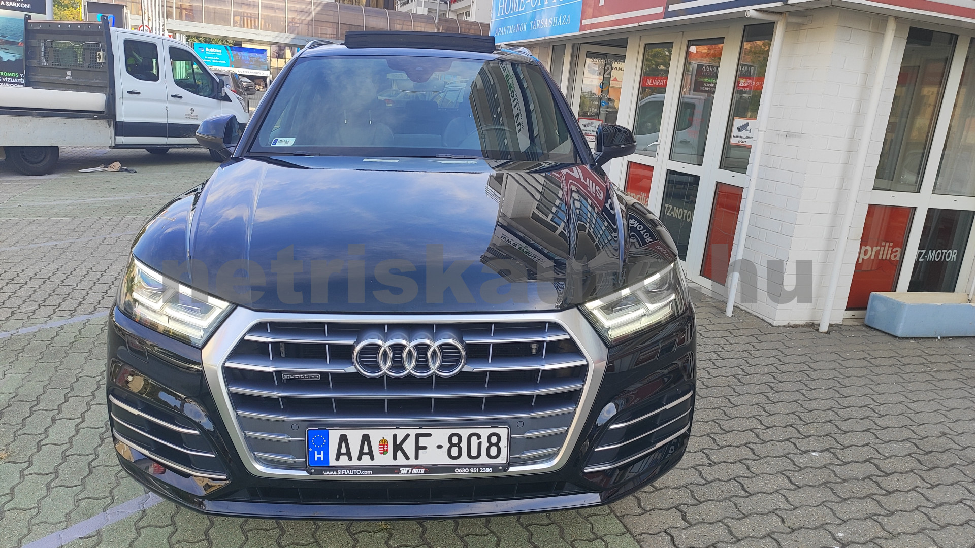 AUDI Q5 40 TDI Sport quattro S-tronic személygépkocsi - 1968cm3 Diesel 121548 3/12