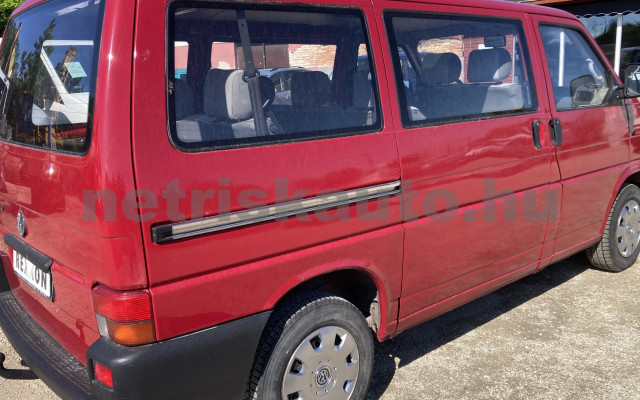 VW TRANSPORTER T4 2.5 7DB 1T2 9 FŐS KISBUSZ,MAGYAR OKMÁNYOS,GYORSAN ELVIHETŐ személygépkocsi - 2461cm3 Diesel 121383 3/10