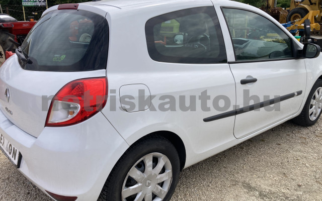 RENAULT Clio CLIO III 1.5 dCi Société FRISS VIZSGA,MA tehergépkocsi 3,5t össztömegig - 1461cm3 Diesel 121095 4/8