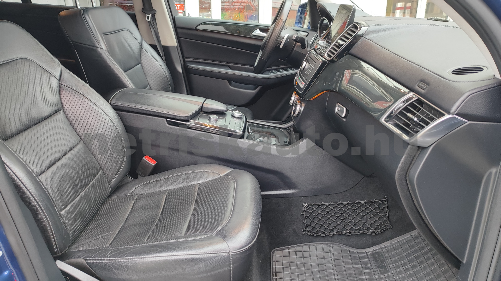 MERCEDES-BENZ GLS-osztály GLS 350 d 4Matic Aut. (7 sz.) személygépkocsi - 2987cm3 Diesel 121399 9/12