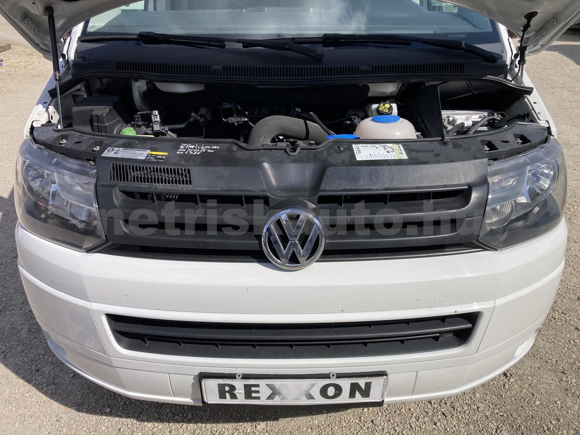 VW Transporter 2.0 CR TDI Basic tehergépkocsi 3,5t össztömegig - 1968cm3 Diesel 121450 5/9