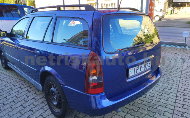 OPEL Astra 1.4 16V Njoy személygépkocsi - 1388cm3 Benzin 121269 2/11