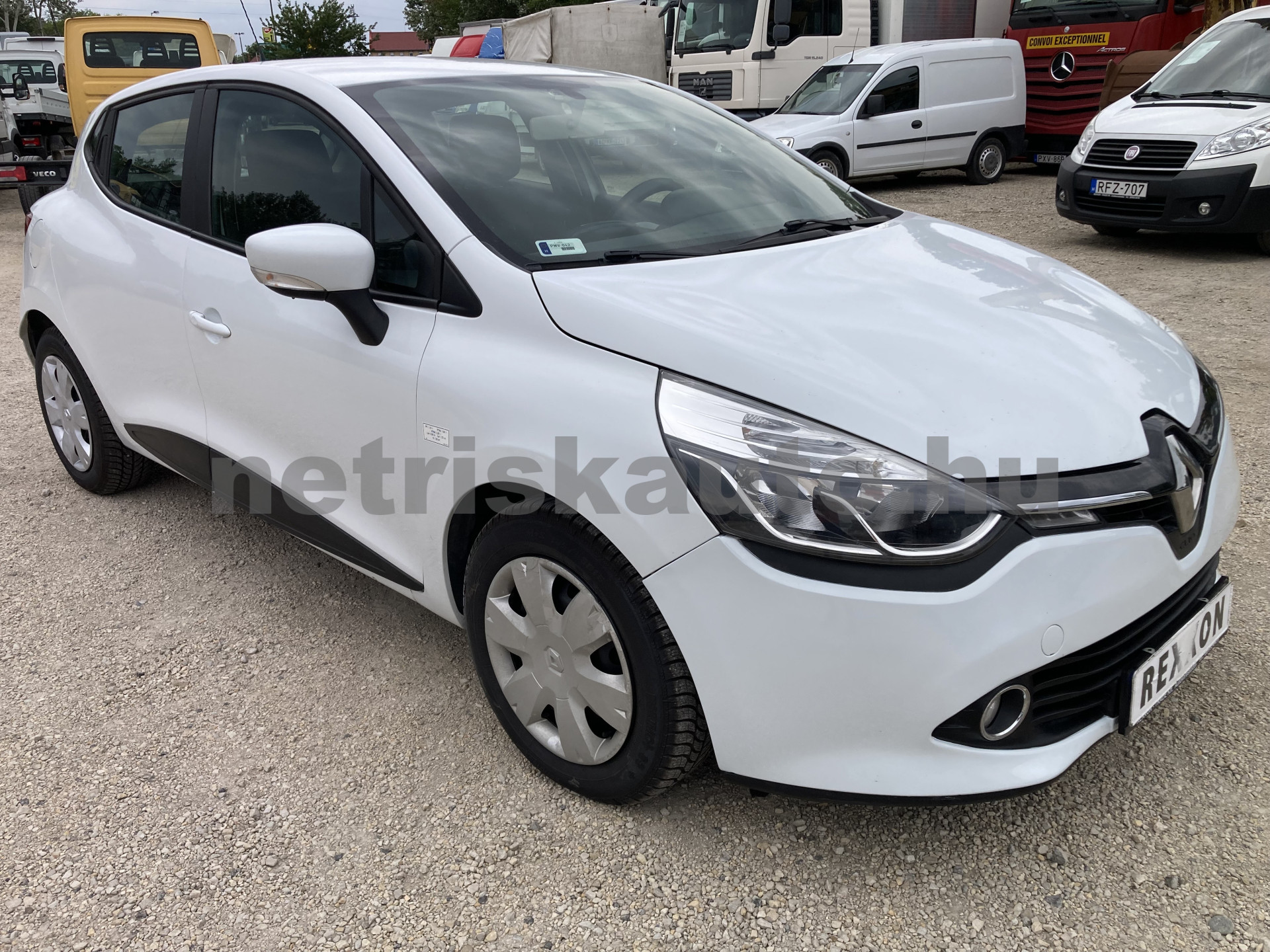 RENAULT Clio 1.5 dCi Authentique tehergépkocsi 3,5t össztömegig - 1461cm3 Diesel 121534 1/10