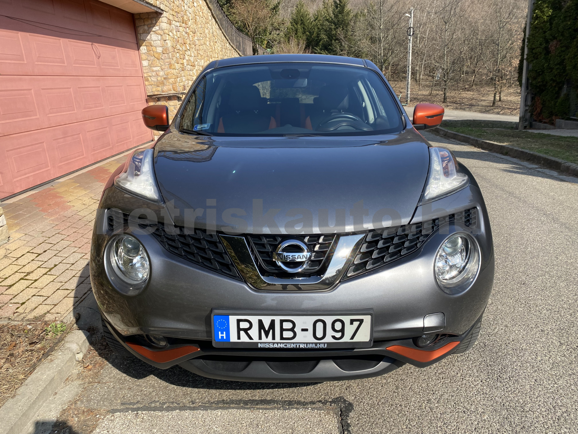 NISSAN Juke 1.6 Tekna Xtronic személygépkocsi - 1598cm3 Benzin 121407 3/12