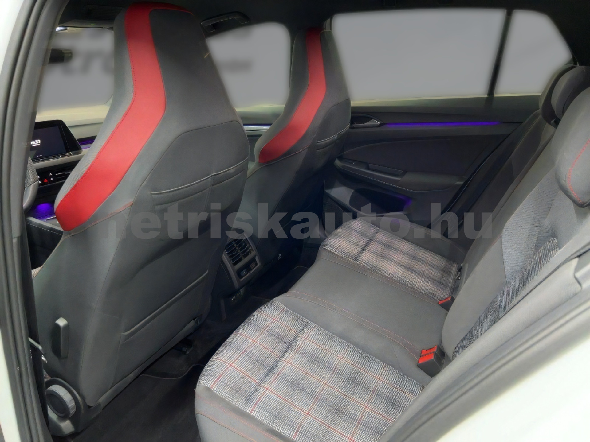 VW Golf GOLF VIII 2.0 TSI GTI DSG személygépkocsi - 1984cm3 Benzin 121078 8/12