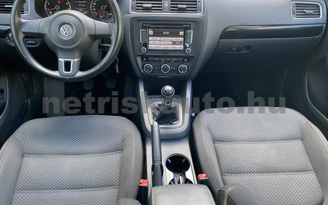 VW Jetta 1.2 TSI Comfortline személygépkocsi - 1197cm3 Benzin 121444 6/12