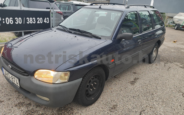 FORD Escort 1.6 16V Classic személygépkocsi - 1597cm3 Benzin 121276 10/11