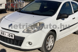 RENAULT Clio CLIO III 1.5 dCi Société GYORSAN ELVIHET tehergépkocsi 3,5t össztömegig - 1461cm3 Diesel 121605