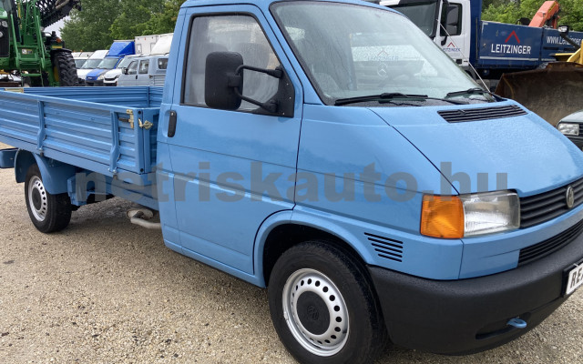 VW Transporter 1.9 7DE 1H2 F tehergépkocsi 3,5t össztömegig - 1896cm3 Diesel 120207 2/8