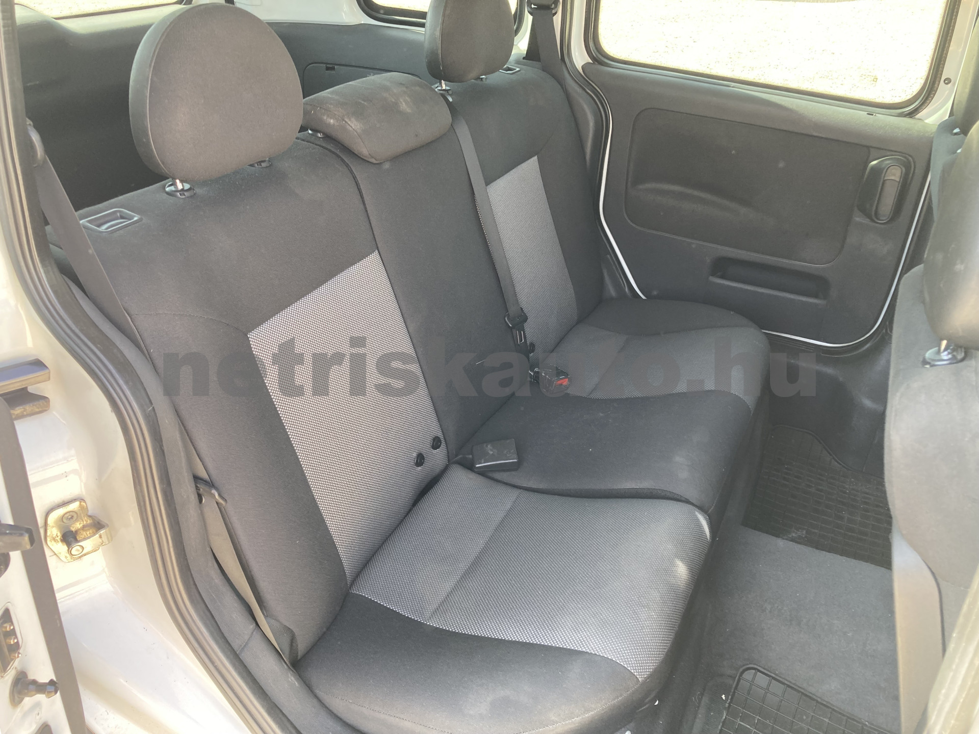 OPEL Combo 1.7 CDTI személygépkocsi - 1686cm3 Diesel 121567 8/10