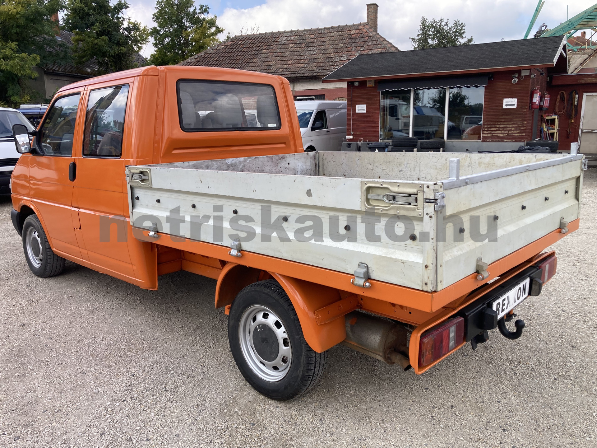 VW Transporter 2.5 7DM 1K2 F tehergépkocsi 3,5t össztömegig - 2461cm3 Diesel 121596 3/9