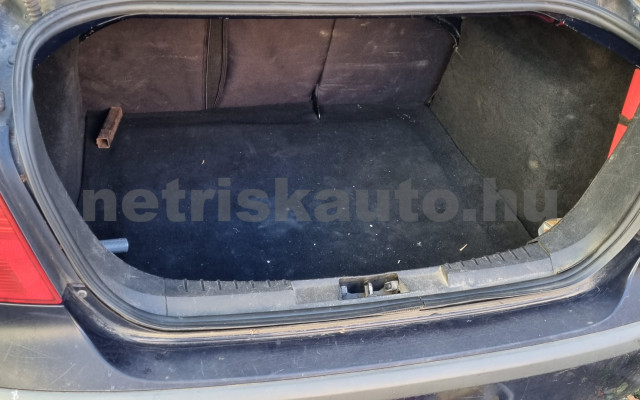 FORD Focus 1.6 Ambiente személygépkocsi - 1596cm3 Benzin 120354 10/10