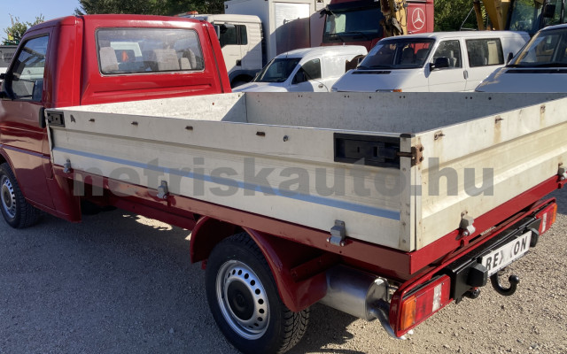 VW Transporter 2.5 7DL 1K2 F tehergépkocsi 3,5t össztömegig - 2461cm3 Diesel 121579 4/7