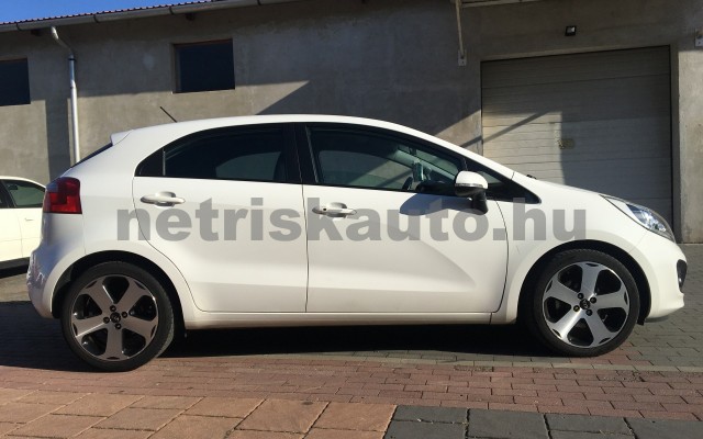 Autokatalogus Kia Rio 1 4 Cvvt Ex Limited 5 Ajtos 108 80 Le 2011