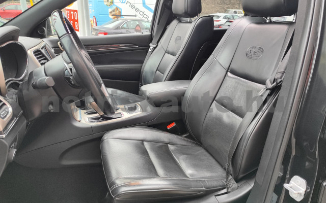 JEEP Grand Cherokee 3.0 V6 CRD Overland Aut. személygépkocsi - 2987cm3 Diesel 121427 5/12