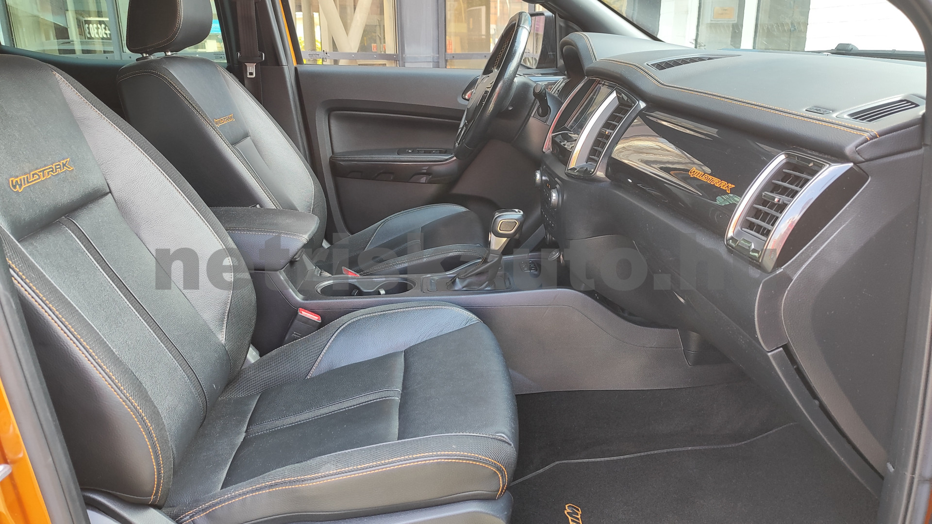 FORD Ranger 2.0 TDCi 4x4 Wild Trak Aut. tehergépkocsi 3,5t össztömegig - 1996cm3 Diesel 121263 8/11