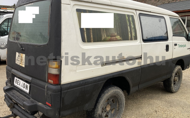 MITSUBISHI L 300 2.5 TD K 4WD Long tehergépkocsi 3,5t össztömegig - 2477cm3 Diesel 120014 3/8