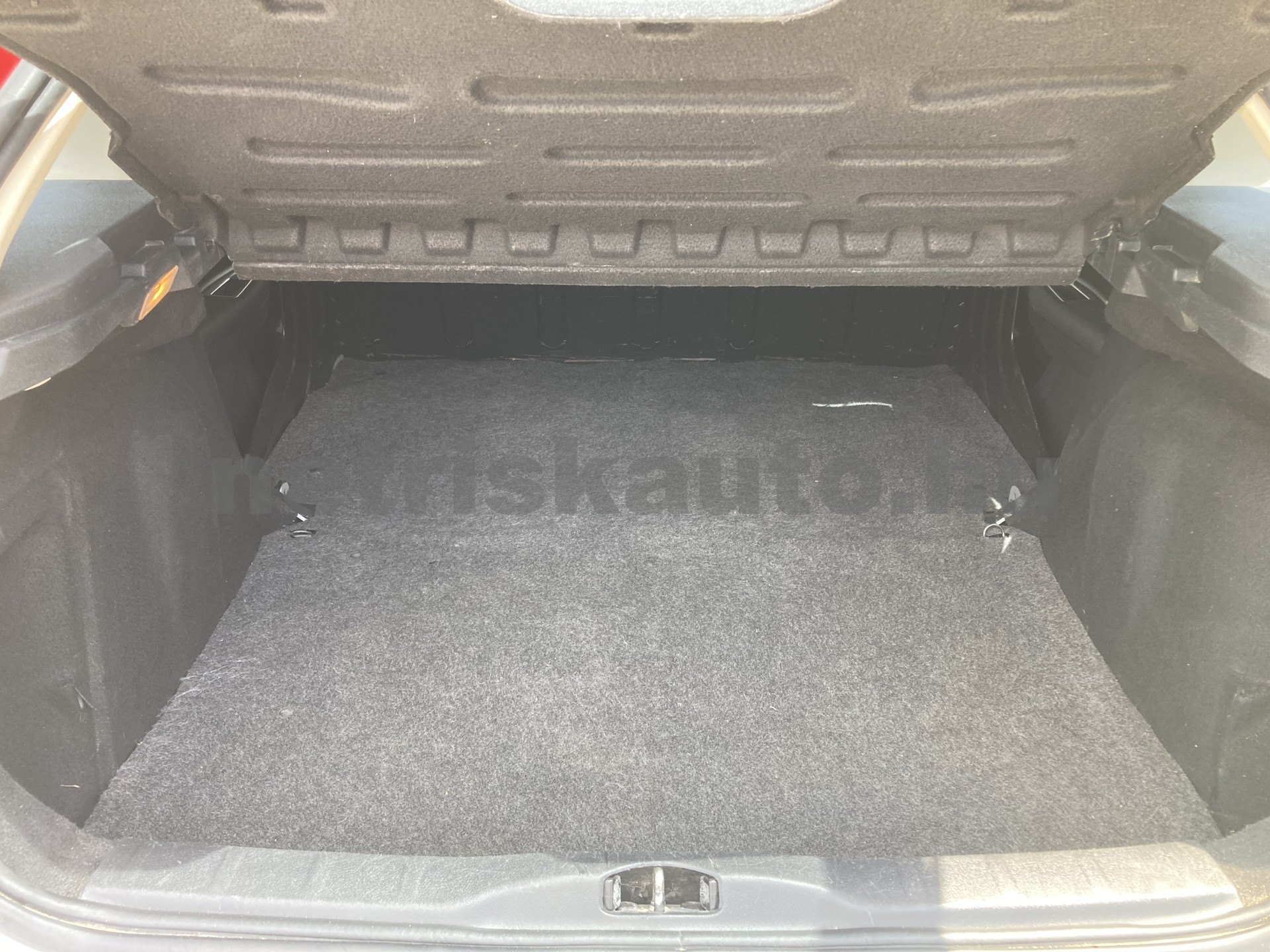 CITROEN C4 1.6 HDi Profi tehergépkocsi 3,5t össztömegig - 1560cm3 Diesel 121192 10/10