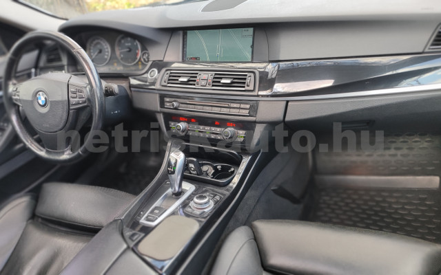BMW 5-ös sorozat 530d Aut. személygépkocsi - 2993cm3 Diesel 121397 8/12