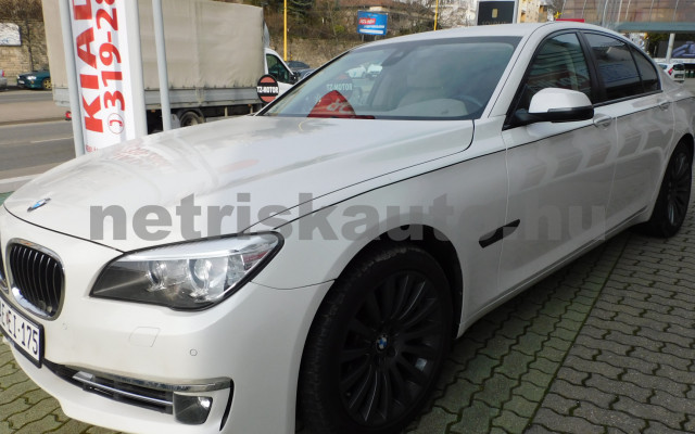 BMW 7-es sorozat 730Ld xDrive Aut. személygépkocsi - 2993cm3 Diesel 120652 3/12