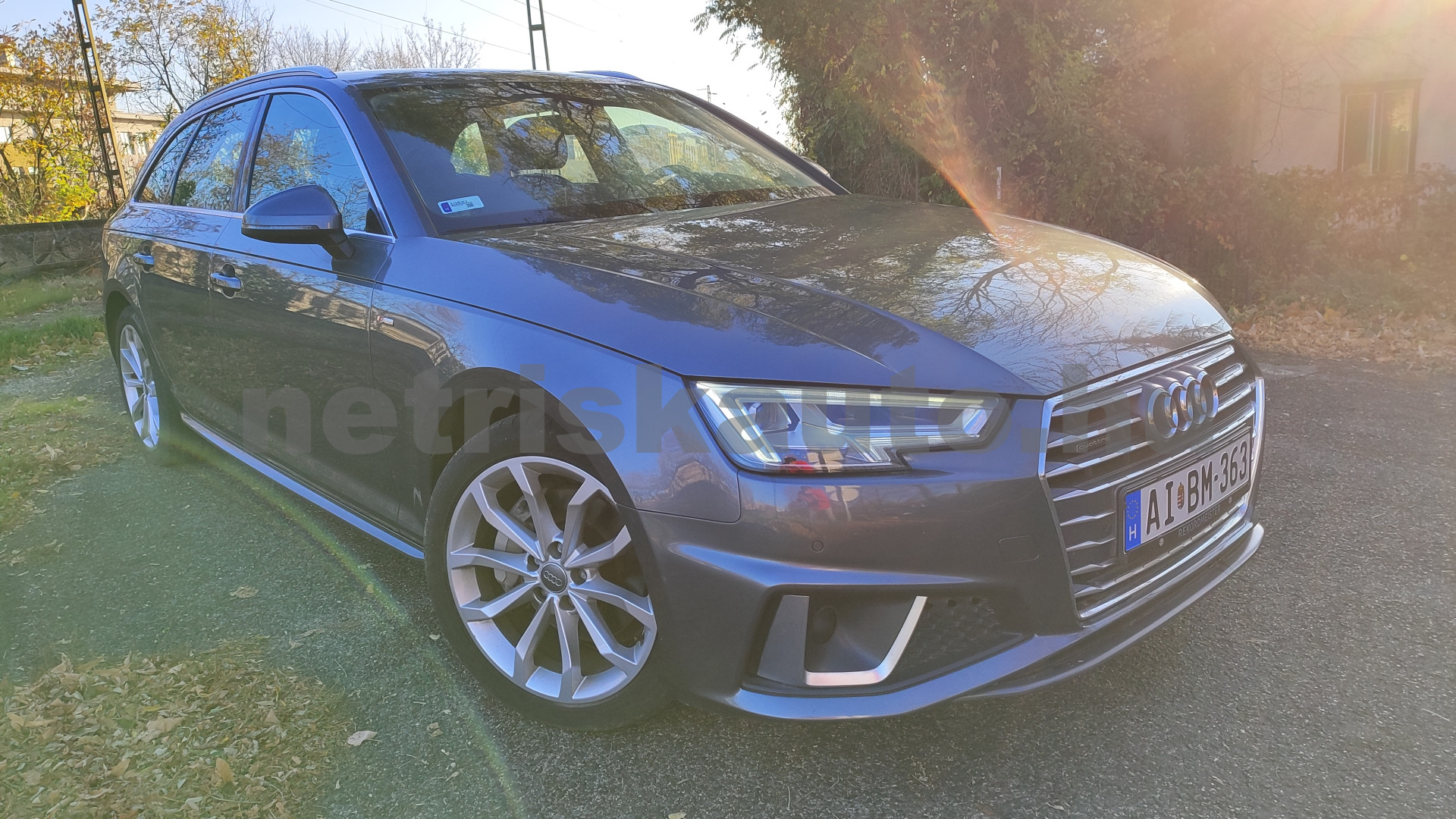 AUDI A4 40 TDI S line quattro S-tronic személygépkocsi - 1968cm3 Diesel 121040 11/12