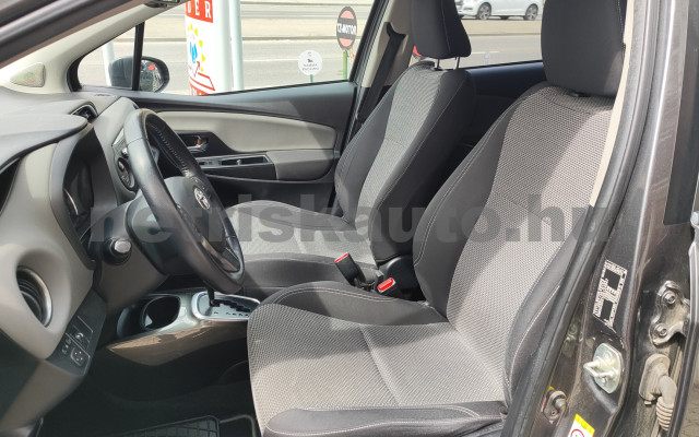 TOYOTA Yaris 1.5 HSD Active Aut. személygépkocsi - 1497cm3 Hybrid 121440 5/12