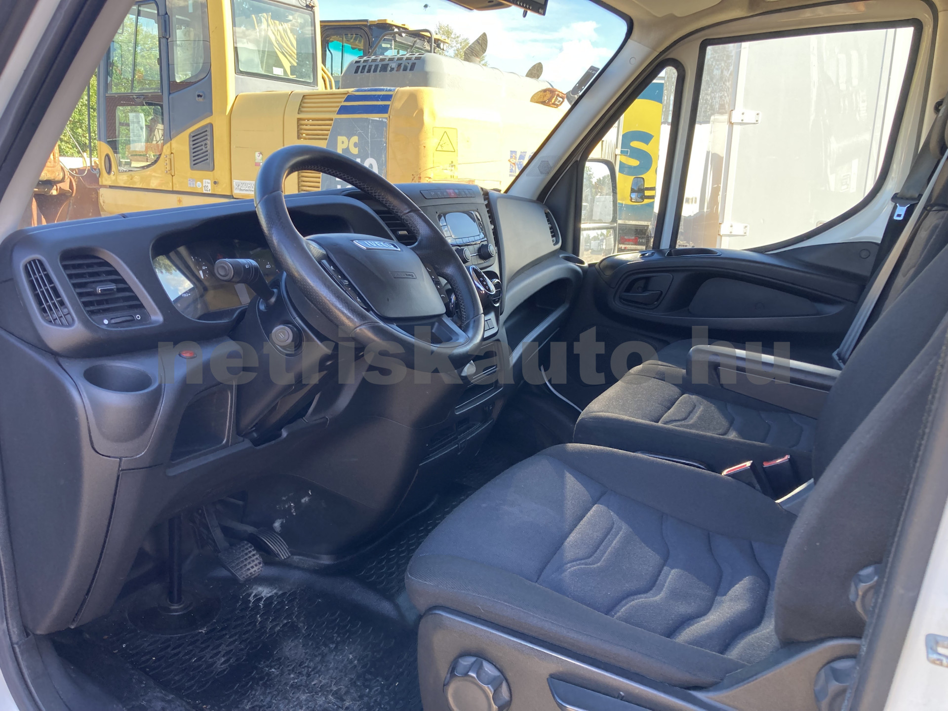 IVECO 35 35 S 18 4100 Aut. tehergépkocsi 3,5t össztömegig - 2998cm3 Diesel 121283 7/8