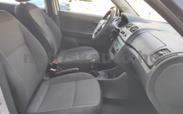 SKODA Fabia 1.2 TSI Ambition személygépkocsi - 1197cm3 Benzin 121566 8/12