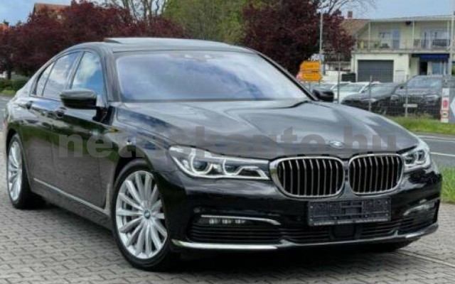 BMW 750 személygépkocsi - 2993cm3 Diesel 117510 2/7