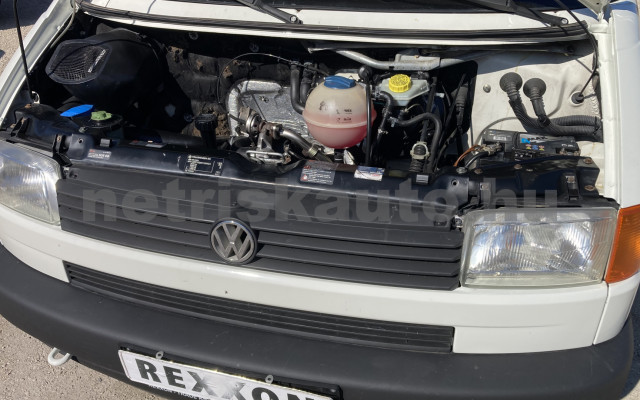 VW Transporter 1.9 7DM 1H2 F tehergépkocsi 3,5t össztömegig - 1896cm3 Diesel 120421 7/9